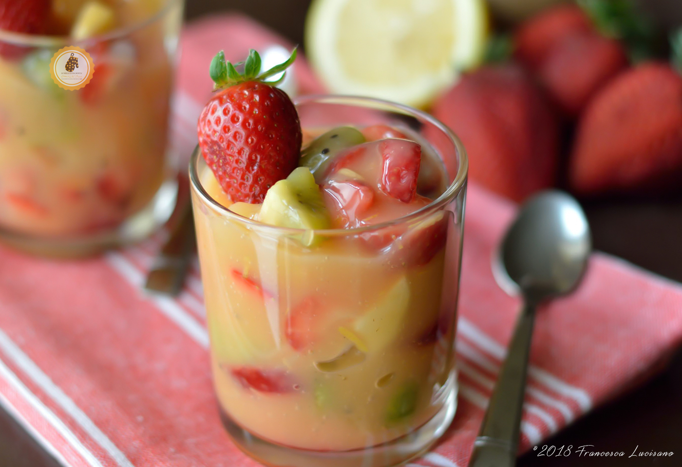 dessert alla frutta e crema di limone