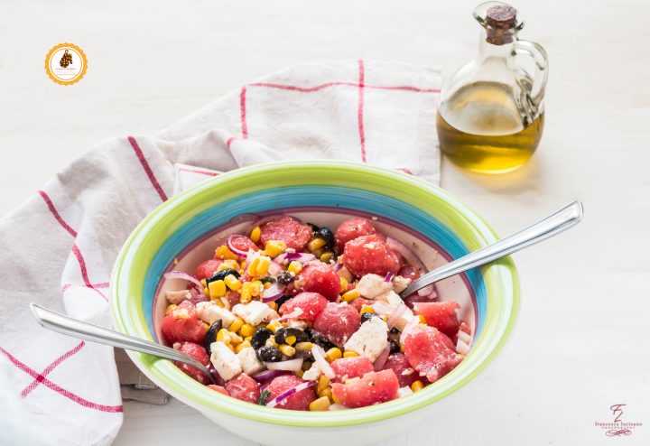 Insalata di anguria orizzontale insalata di anguria e feta