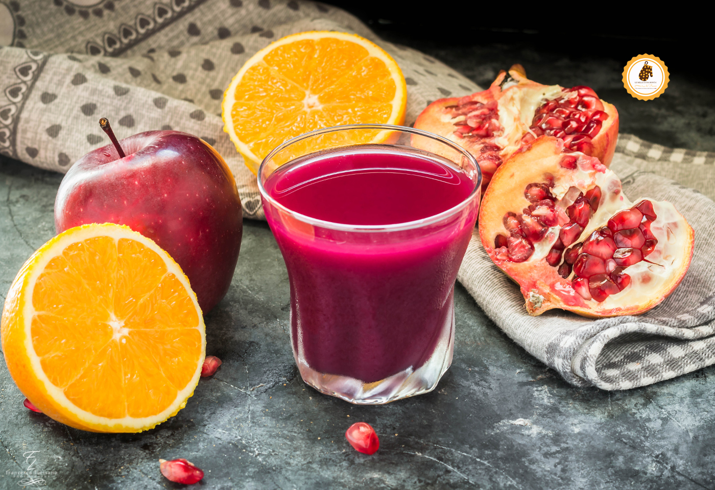 estratto di melograno arancia e mela