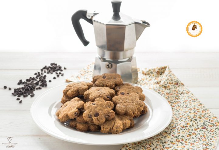 biscotti integrali al caffè e gocce di cioccolato