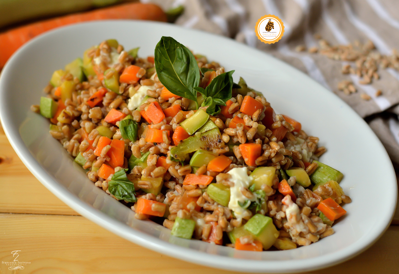 insalata di farro con zucchine carote e stracchino
